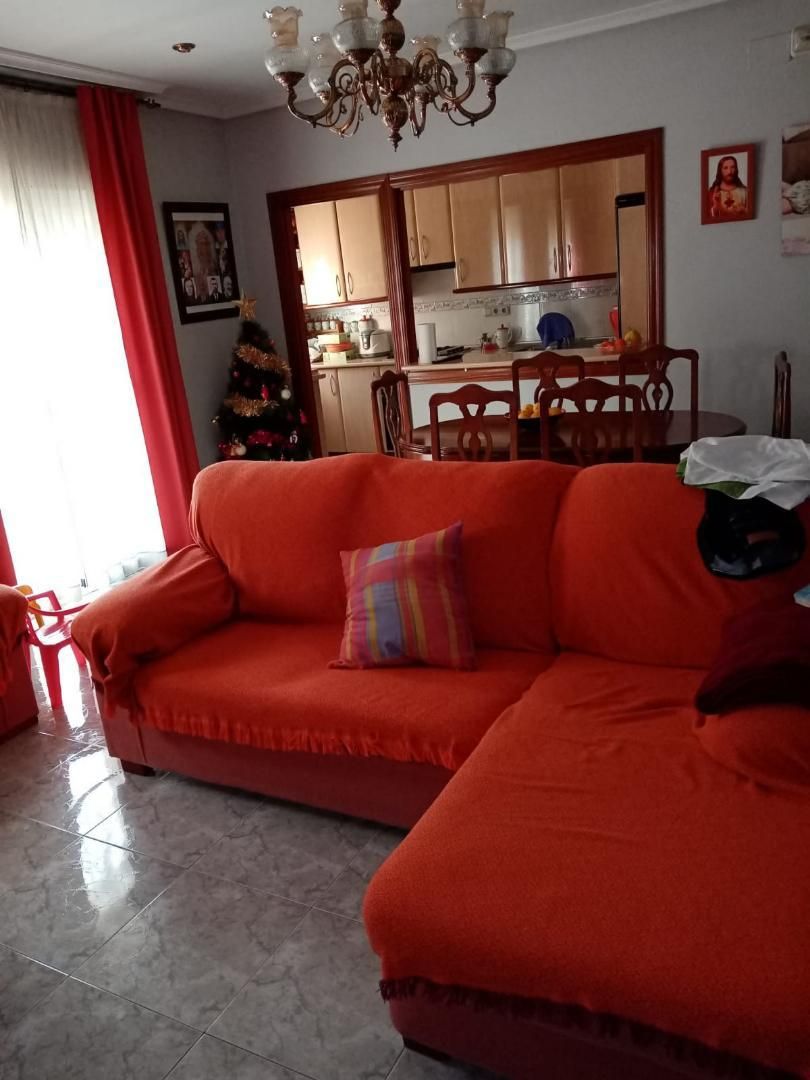Sala d'estar de Pis en venda en La Iruela amb Calefacció, Traster i Balcó