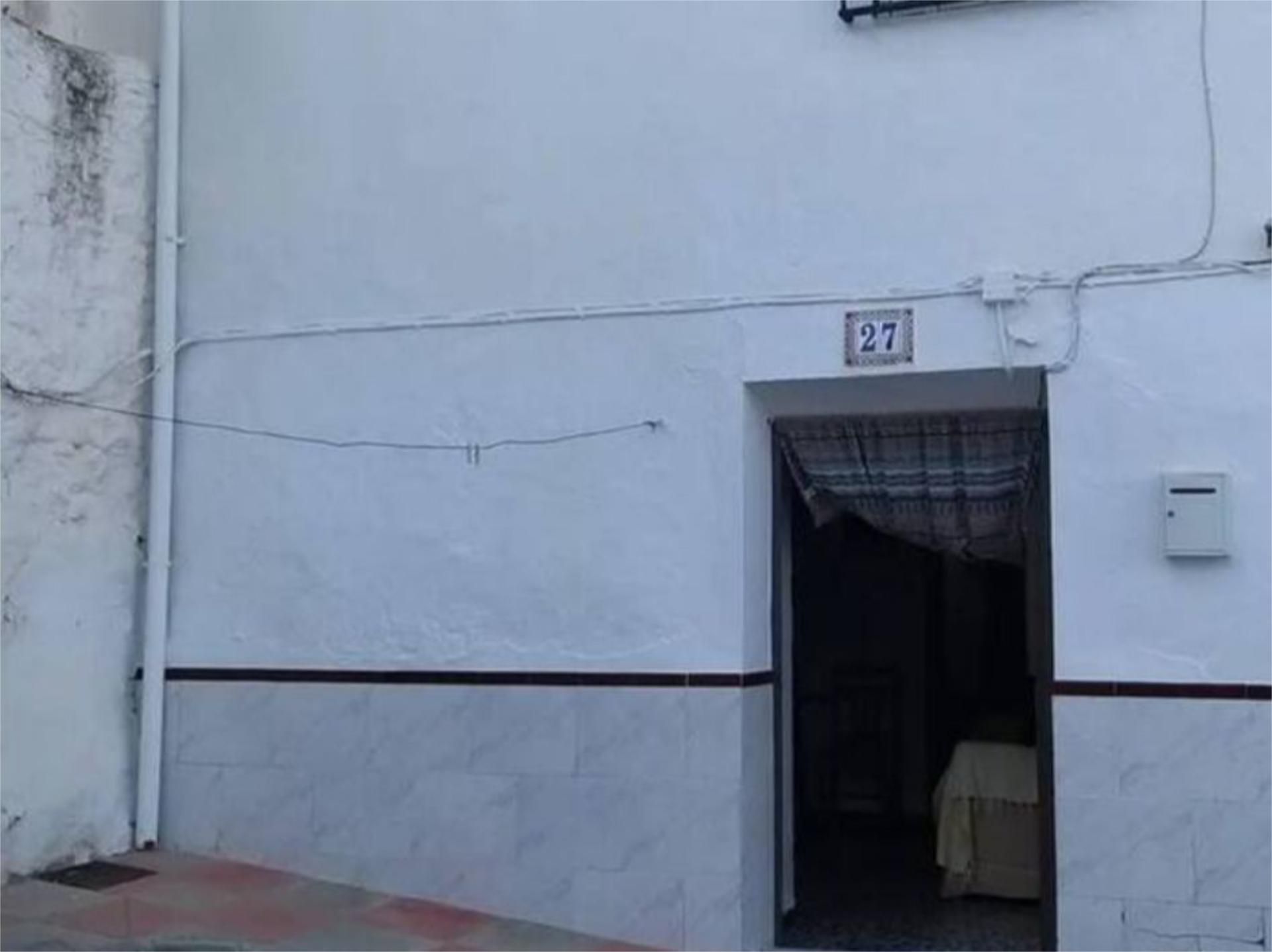 Exterior view of Single-family semi-detached to share in Villanueva de Tapia  with Storage room and Furnished