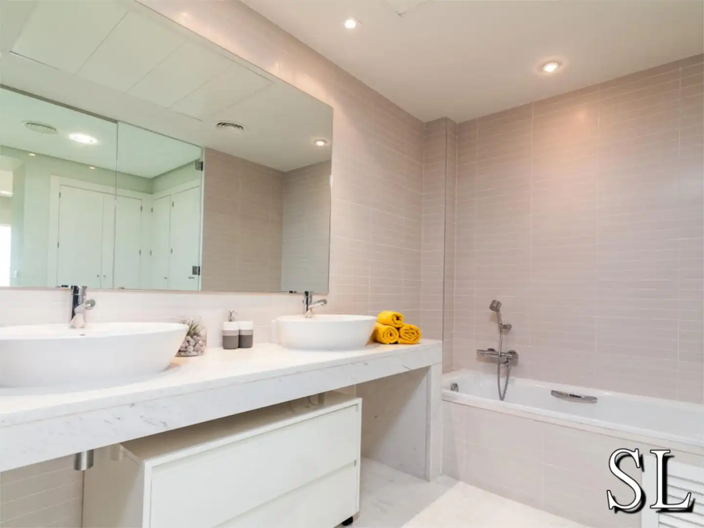 Flat for sale in Avenida Europa, 2020, Altea Hills Bathroom of Flat for sale in Altea with Air Conditioner, Terrace and Swimming Pool