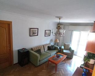 Living room of Flat for sale in  Madrid Capital  with Air Conditioner, Terrace and Balcony