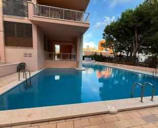 Piscina de Apartament en venda en Benicasim / Benicàssim amb Aire condicionat, Terrassa i Piscina