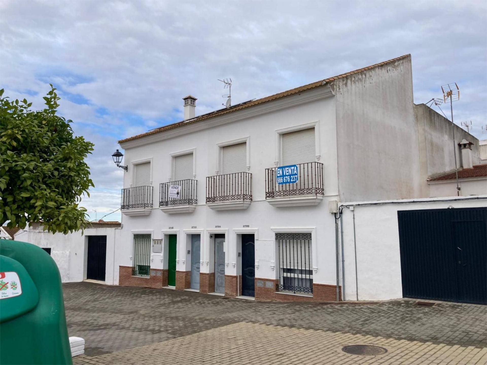 Vista exterior de Pis en venda en San Silvestre de Guzmán