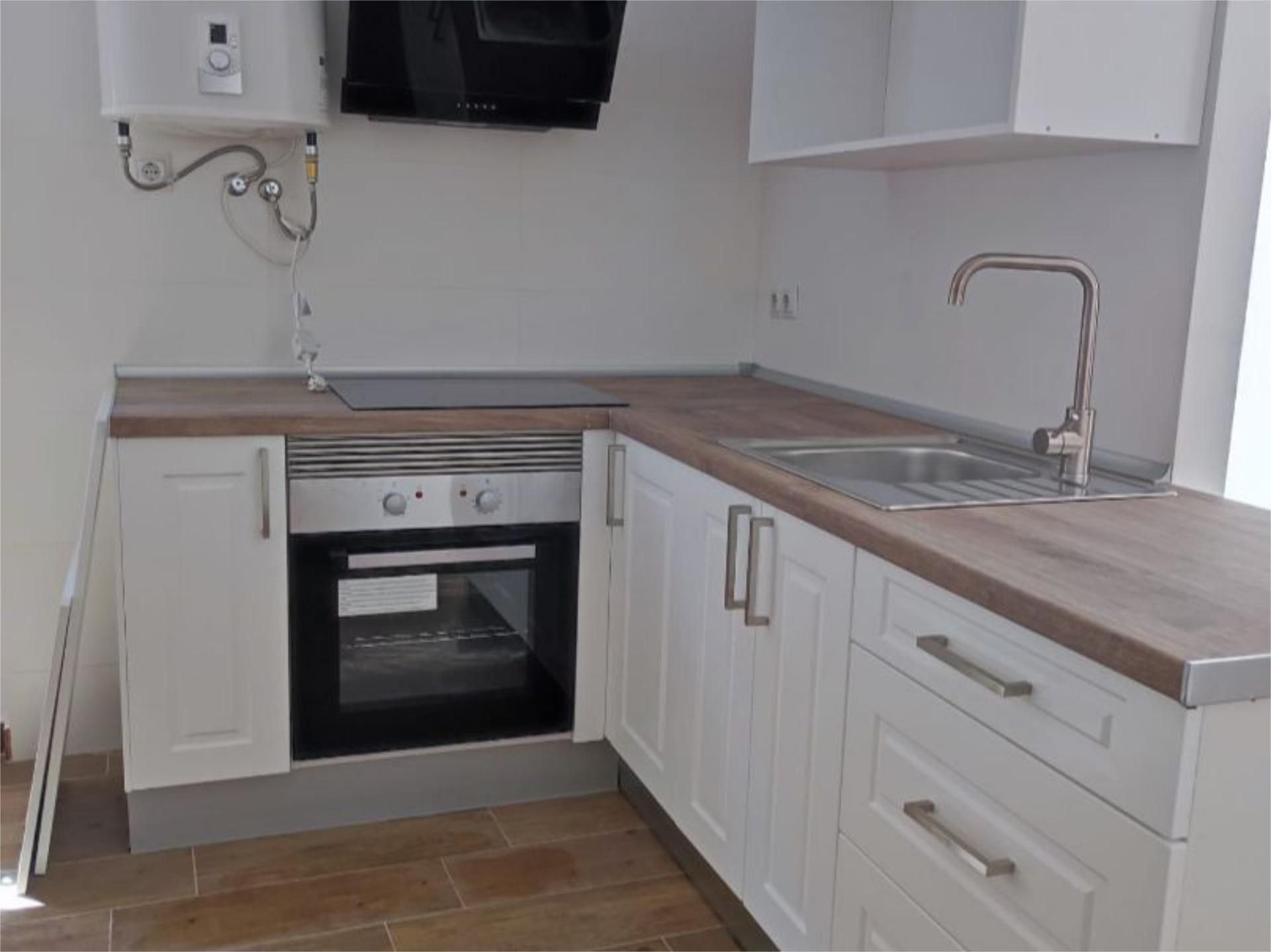 Single-family semi-detached to rent in Calle Extramuros, 19, Morata de Jalón