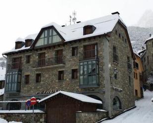 Vista exterior de Apartament de lloguer en Sallent de Gállego amb Calefacció i Traster