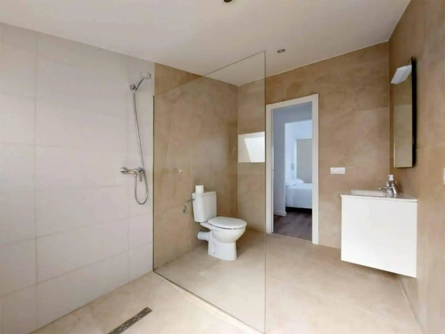 Bany de Casa o xalet en venda en Ciutadella de Menorca amb Aire condicionat, Terrassa i Piscina