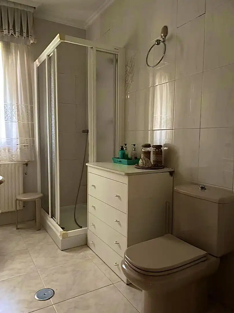 Casa o chalet en venta en Lugar Paredes, 2, Mesía Baño de Casa o chalet en venta en Mesía con Calefacción, Jardín privado y Parquet