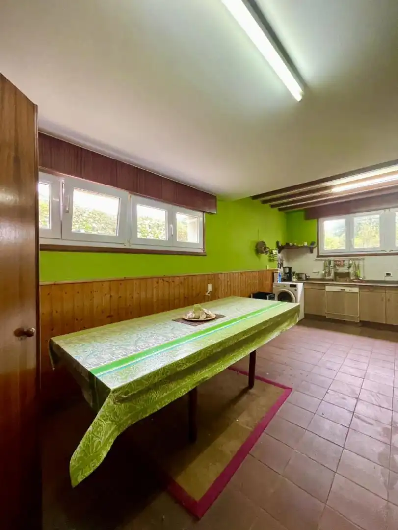 Casa o chalet en venta en Lugar Paredes, 2, Mesía Cocina de Casa o chalet en venta en Mesía con Calefacción, Jardín privado y Parquet