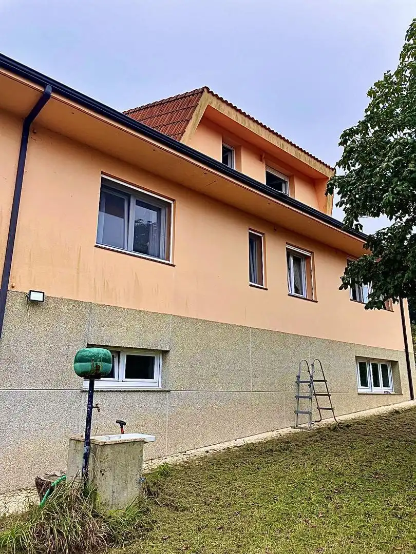 Casa o chalet en venta en Lugar Paredes, 2, Mesía Vista exterior de Casa o chalet en venta en Mesía con Calefacción, Jardín privado y Parquet