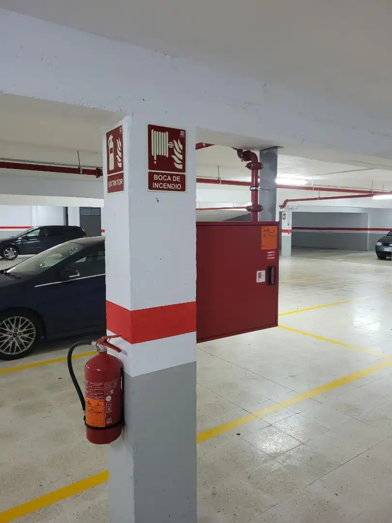 Garage zur Miete in Rúa do Franco, 6, A Piriganlla - Albeiros - Garabolos Parkplatz von Garage zur Miete in Lugo