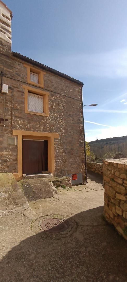 Casa adosada en venda a Calle Horno, 3, San Pedro Manrique