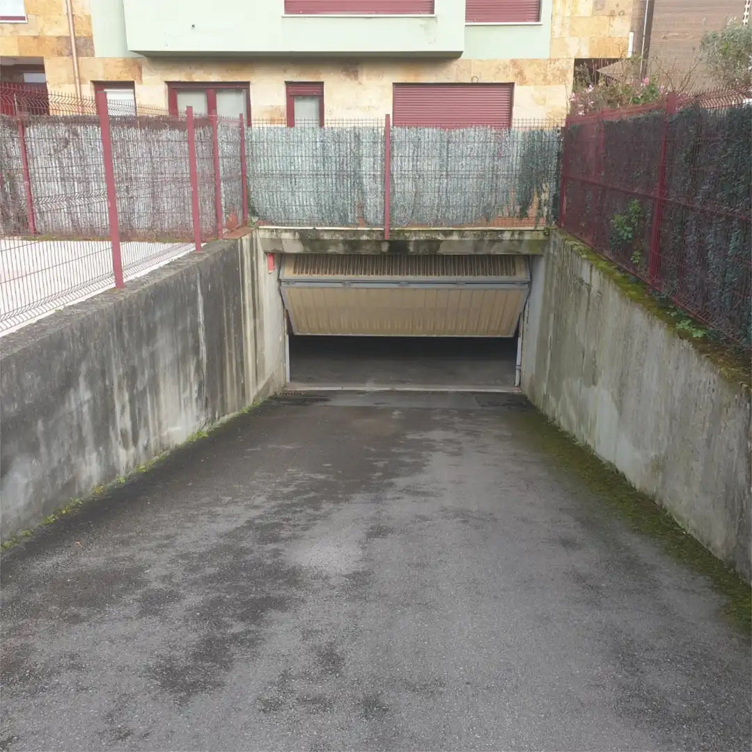 Garage zum Verkauf in Plaza El Parador, 2, Soto del Barco Parkplatz von Garage zum Verkauf in Soto del Barco