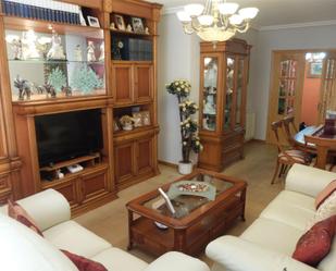 Living room of Single-family semi-detached for sale in Toro  with Terrace