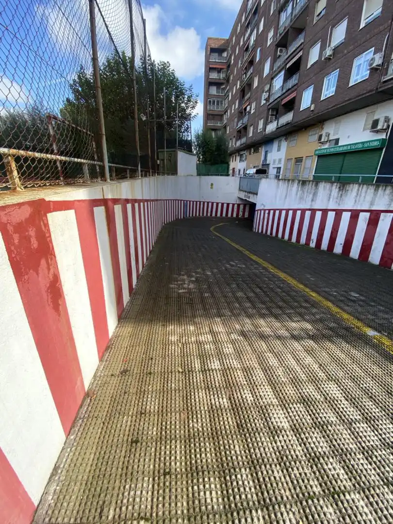 Aparcament de Garatge en venda en Talavera de la Reina