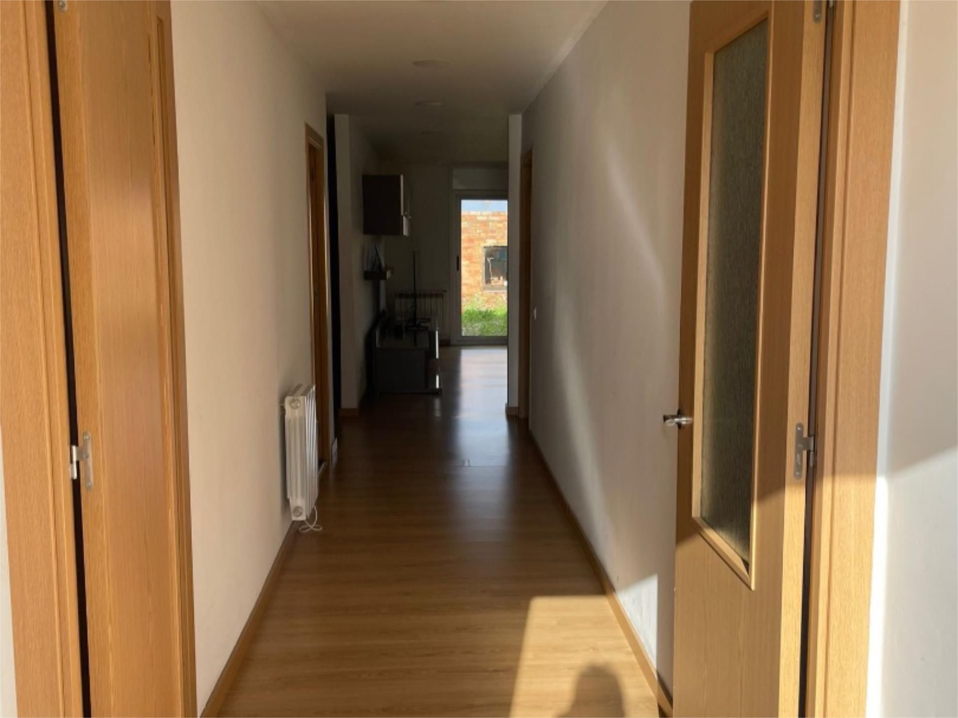 Single-family semi-detached for sale in  Lleida Capital