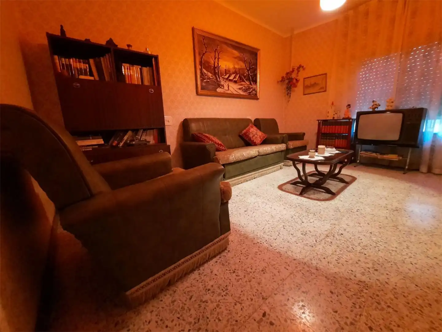 Casa adosada en venda a Carrer de L'església, 8, Granyena de les Garrigues Sala d'estar de Casa adosada en venda en Granyena de les Garrigues amb Terrassa