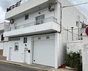 Vista exterior de Casa o xalet en venda en Valsequillo de Gran Canaria amb Aire condicionat, Calefacció i Parquet