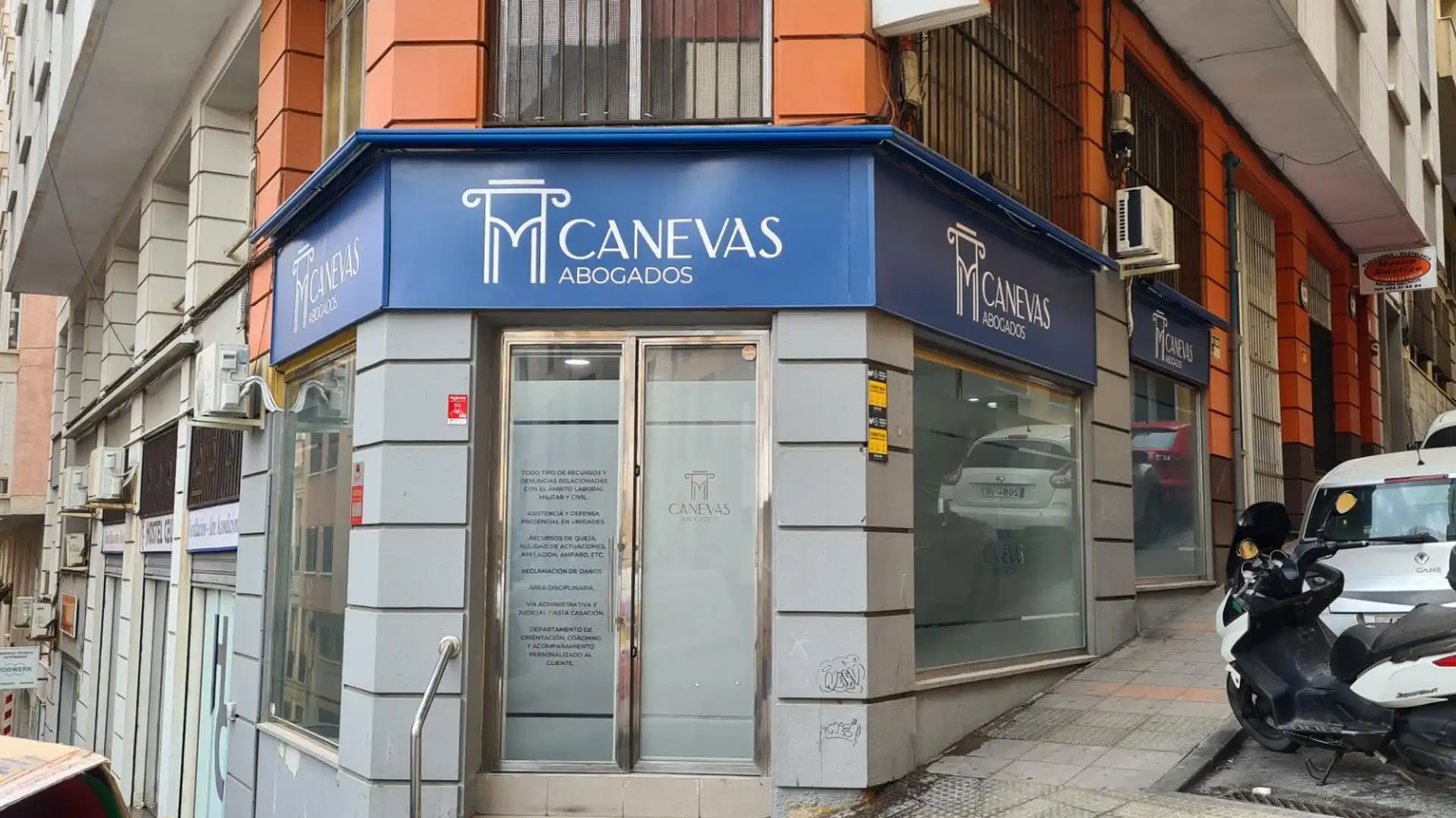 Local en venta en Calle González Besada, 4, Centro Vista exterior de Local en venta en Ceuta Capital con Aire acondicionado y Calefacción