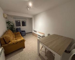 Living room of Flat to rent in  Zaragoza Capital  with Air Conditioner and Balcony