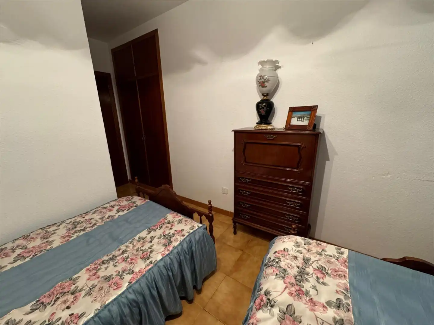 Pis en venda a Avenida Padre Cristobal de Santa Catalina, 12, Este Dormitori de Pis en venda en Mérida amb Aire condicionat, Terrassa i Balcó
