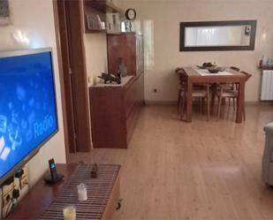 Living room of Flat for sale in Mollet del Vallès  with Air Conditioner and Balcony