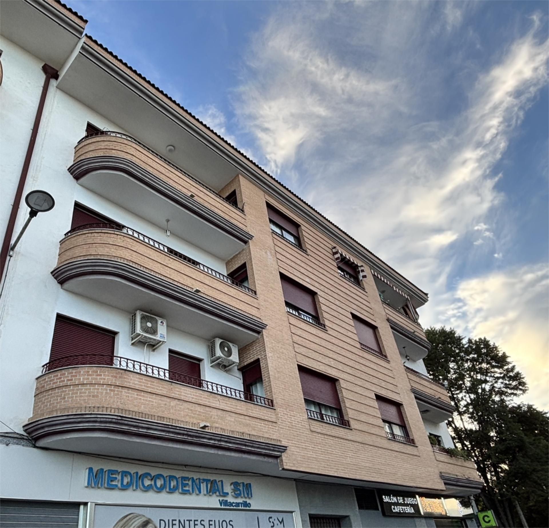 Exterior view of Flat for sale in Villacarrillo  with Air Conditioner, Heating and Terrace