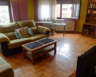 Living room of Flat for sale in Oviedo 