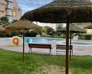 Piscina de Pis de lloguer en Roquetas de Mar amb Aire condicionat, Terrassa i Piscina