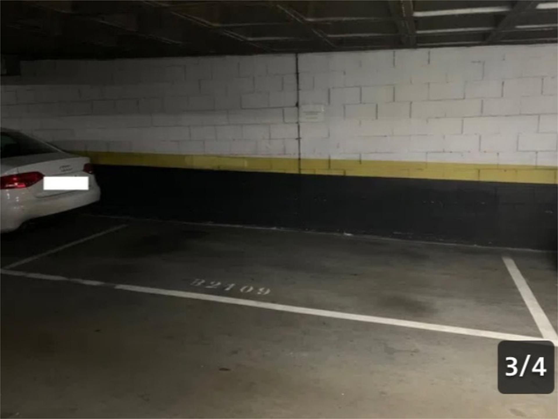 Parking of Garage for sale in  Madrid Capital