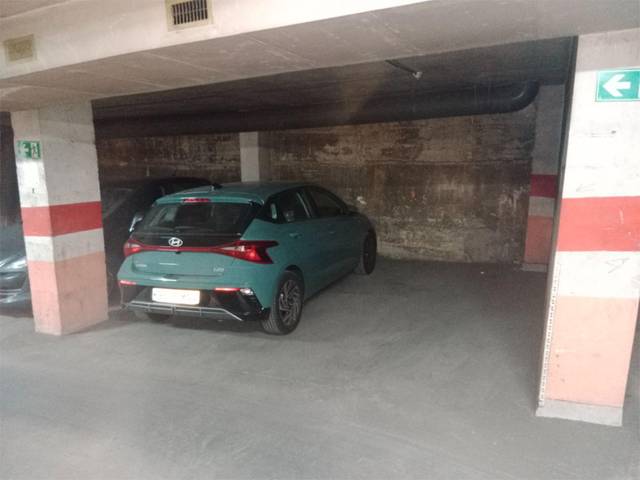 Garaje en Venta en Rambla de Sant Nebridi, 43 en Cementiri Vell