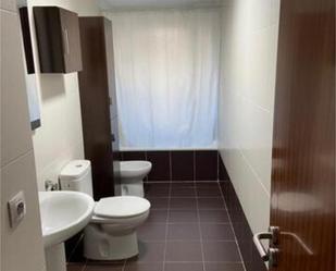 Bathroom of Flat to rent in  Zaragoza Capital