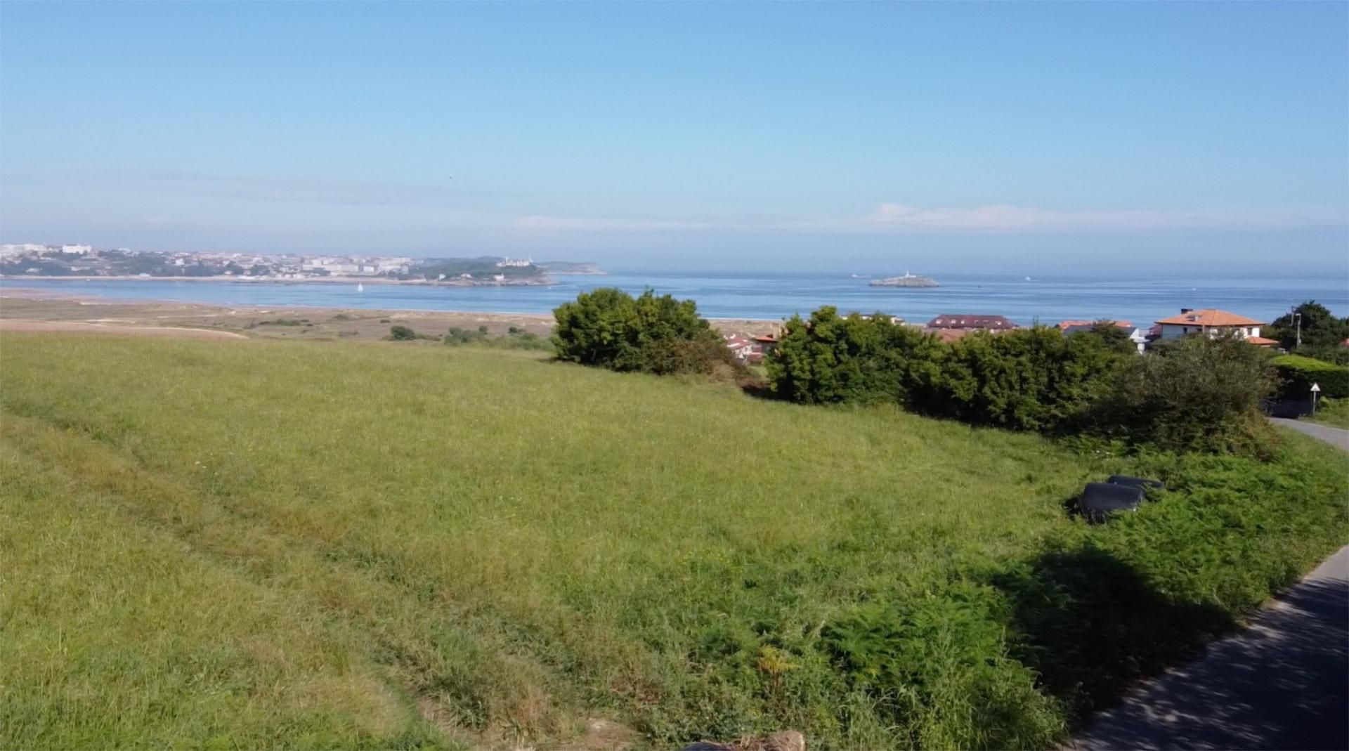 Country house for sale in Ribamontán al Mar