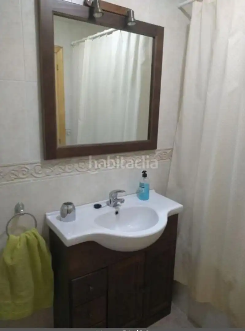 Casa adosada en venta en Carrer de l'Ombria, 54, Costur
