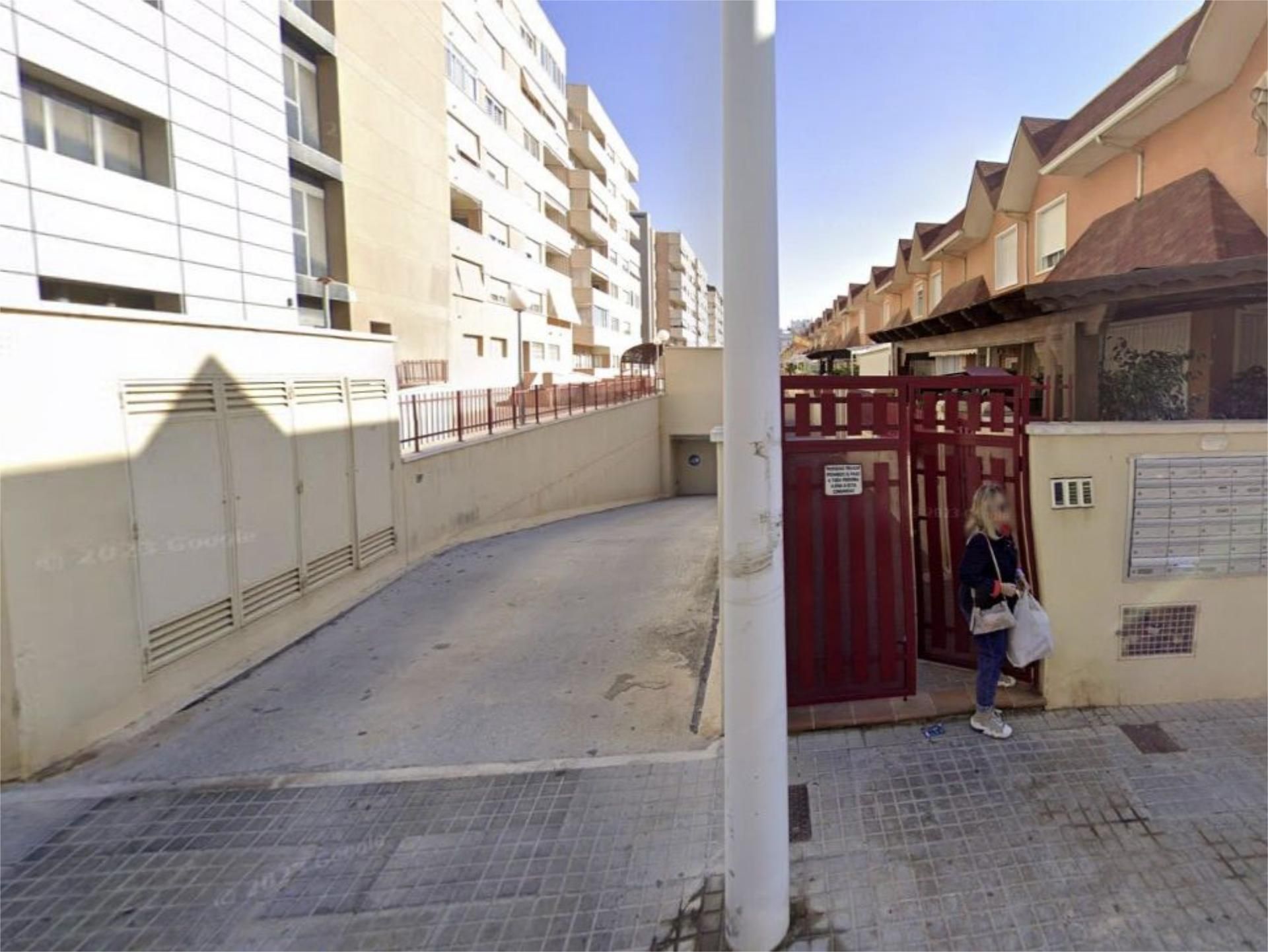 Vista exterior de Garatge de lloguer en Elche / Elx