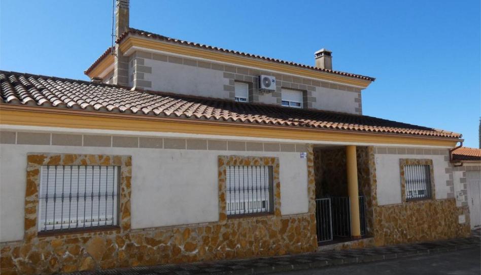 Foto 1 de Casa o xalet en venda a Calle Extremadura, 2, Aldea del Cano, Cáceres