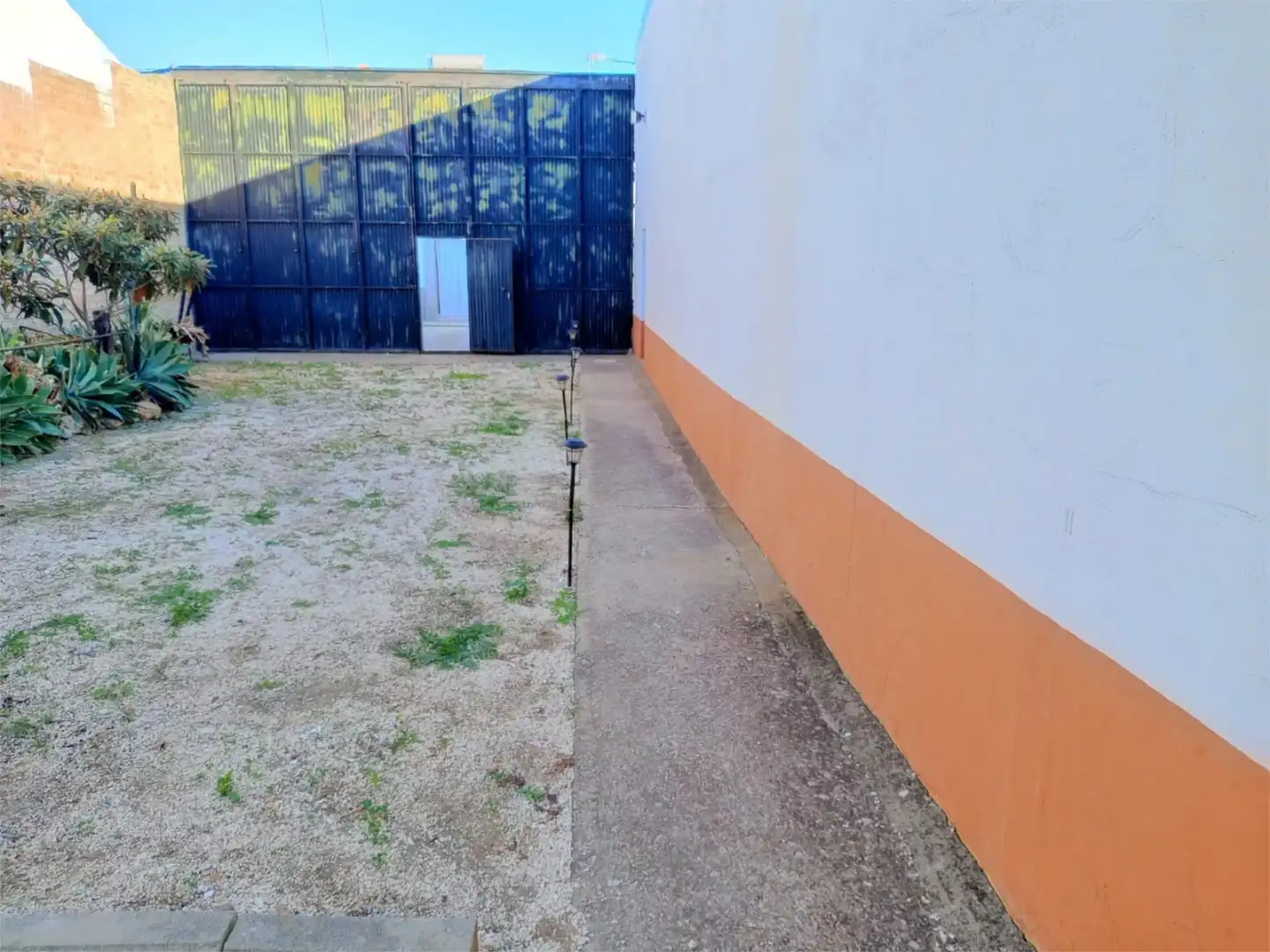 Nau industrial en venda a Avenida la Constitución, 36, Fuentes de Andalucía