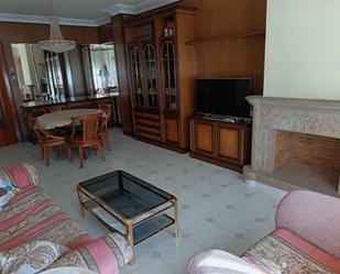 Living room of Flat for sale in Cardona  with Terrace and Balcony