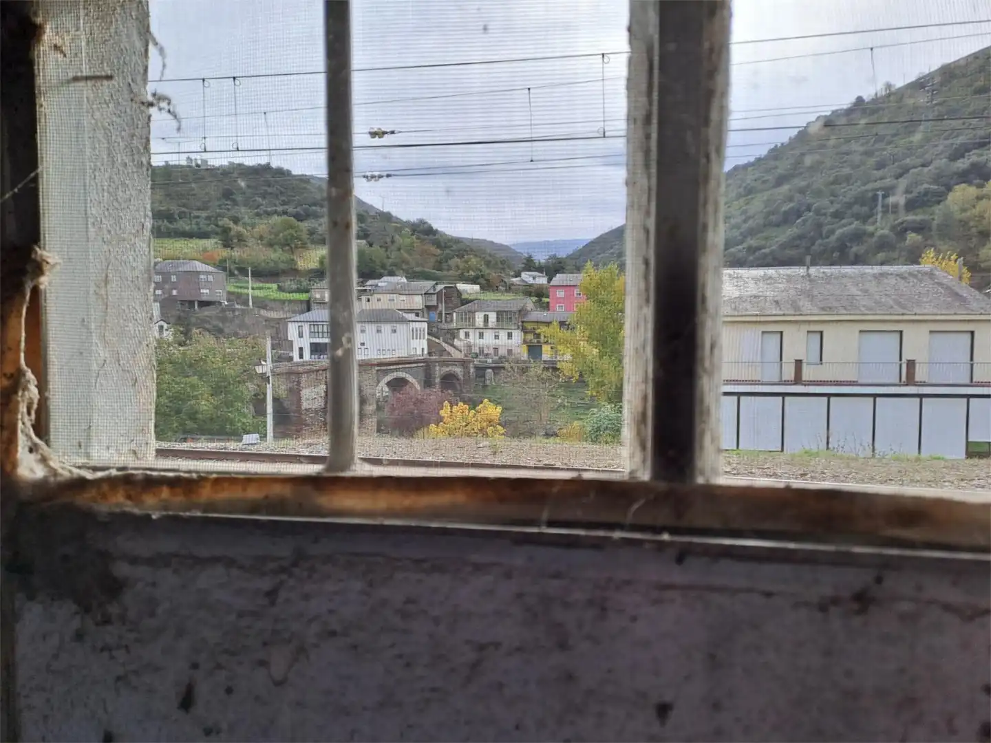 Geschaftsraum zur Miete in Travesía de Éntoma, 1, Carballeda de Valdeorras Außenansicht von Geschaftsraum zur Miete in Carballeda de Valdeorras