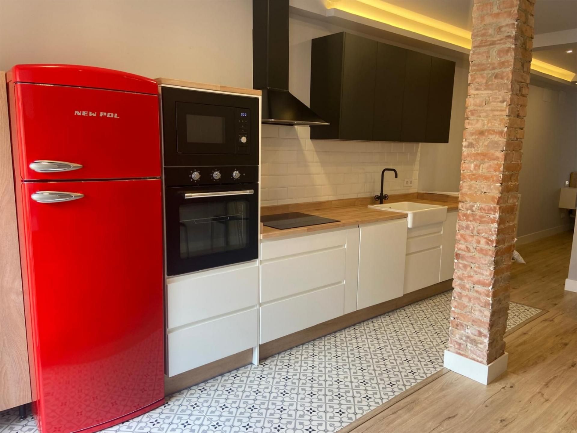 Kitchen of Flat for sale in Burgos Capital  with Heating, Parquet flooring and Furnished