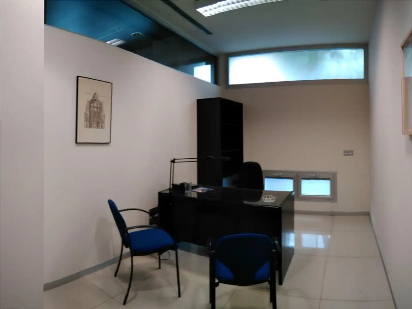 Office for rent in  Granada Capital
