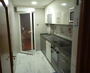 Kitchen of Flat for sale in  Zaragoza Capital  with Heating, Parquet flooring and Terrace