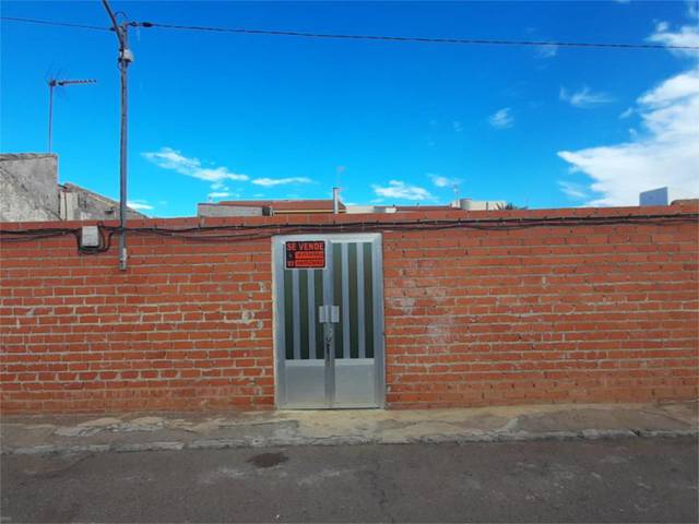 Terreno en Venta en Calle 28 de Marzo, 32 en Turleque