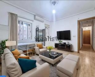 Living room of Flat for sale in  Madrid Capital  with Air Conditioner