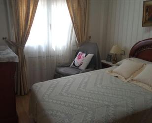 Bedroom of Flat for sale in  Zaragoza Capital  with Air Conditioner and Terrace