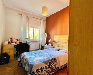 Bedroom of Flat to share in Salamanca Capital  with Terrace