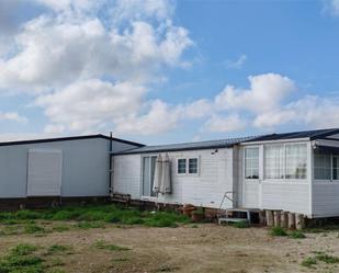 Außenansicht von Haus oder Chalet zum verkauf in Gimenells i el Pla de la Font mit Privatgarten, Parkett und Terrasse