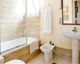 Bathroom of Attic to rent in El Puerto de Santa María  with Terrace and Swimming Pool