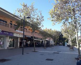 Vista exterior de Local de lloguer en Benalmádena