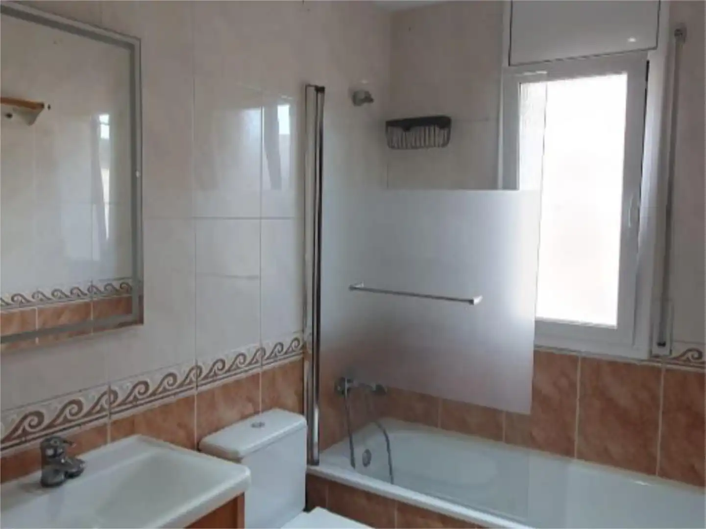 Detached homes for sale in Carrer de Foixà, 19, Maçanet de la Selva pueblo Bathroom of Detached homes for sale in Maçanet de la Selva