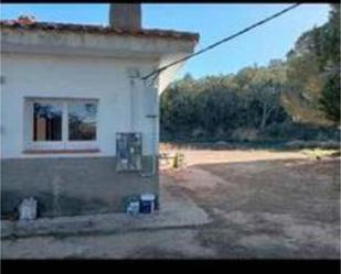 House or chalet to rent in Vallgorguina