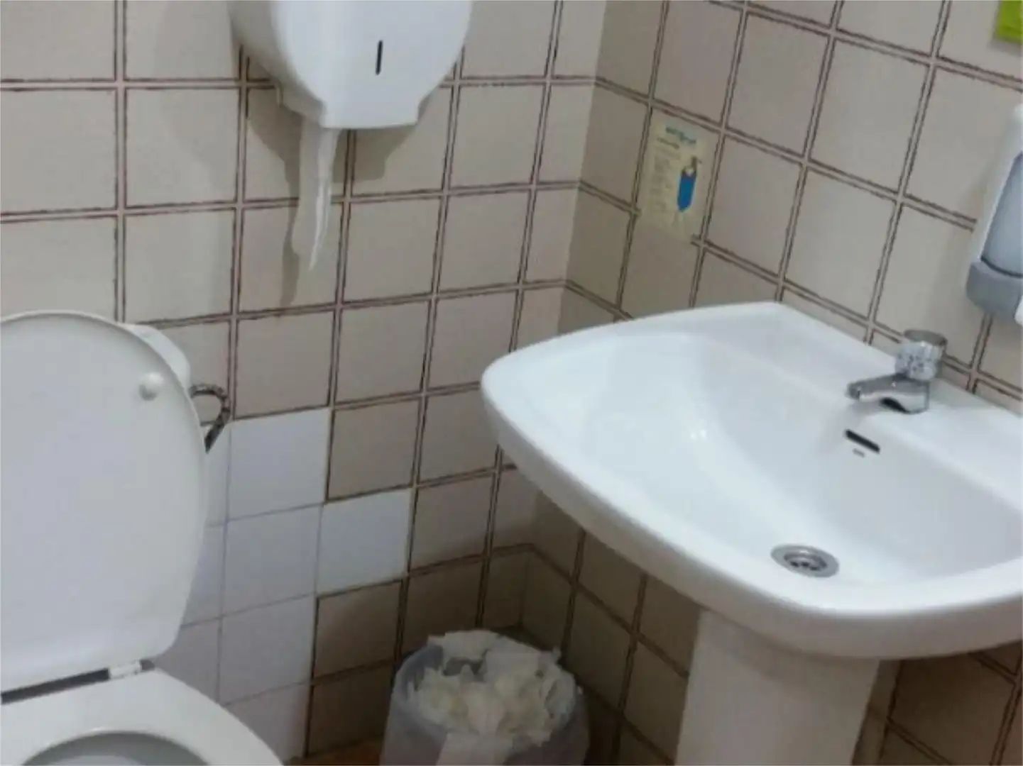Badezimmer von Lagerraum zum Verkauf in Nerja